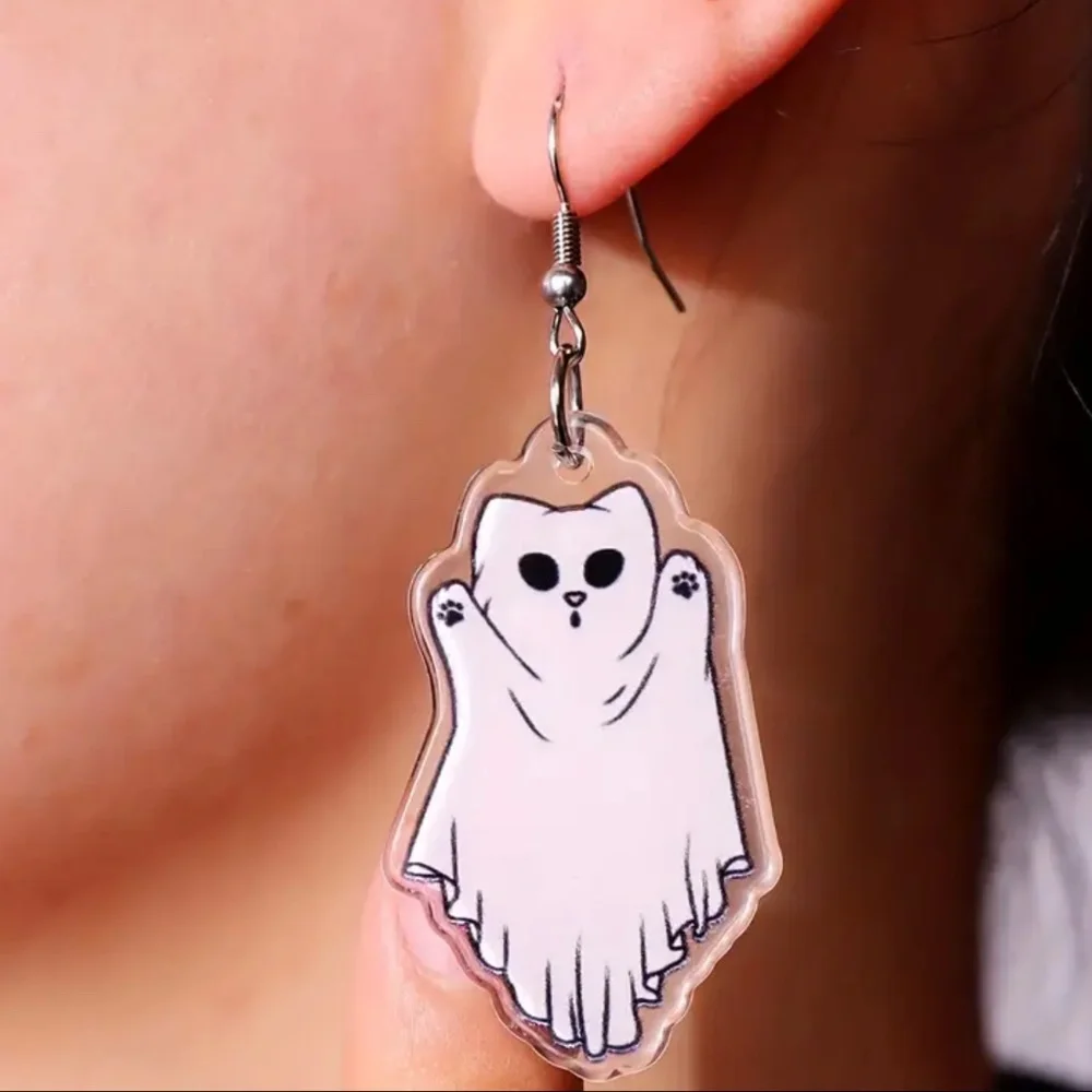 NWT Ghost Cat Halloween Holiday 2D Acrylic Pierced Dangle Earring…